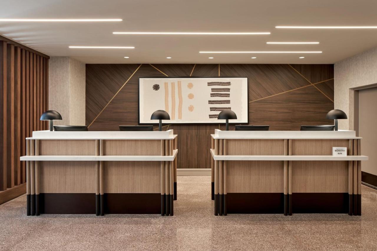 Sheraton Reston Extérieur photo