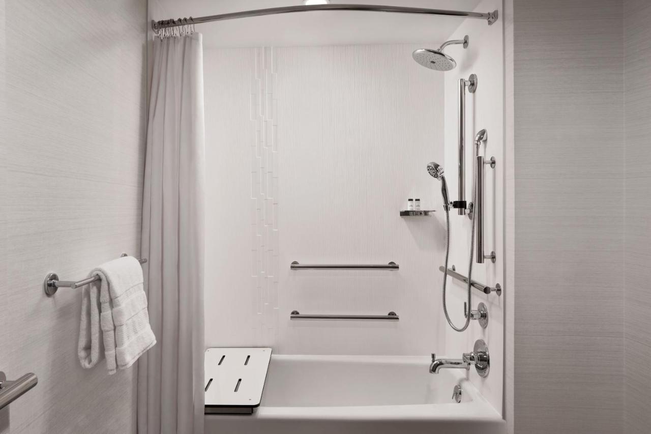 Sheraton Reston Extérieur photo