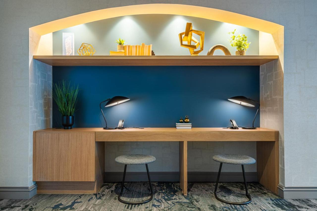 Sheraton Reston Extérieur photo