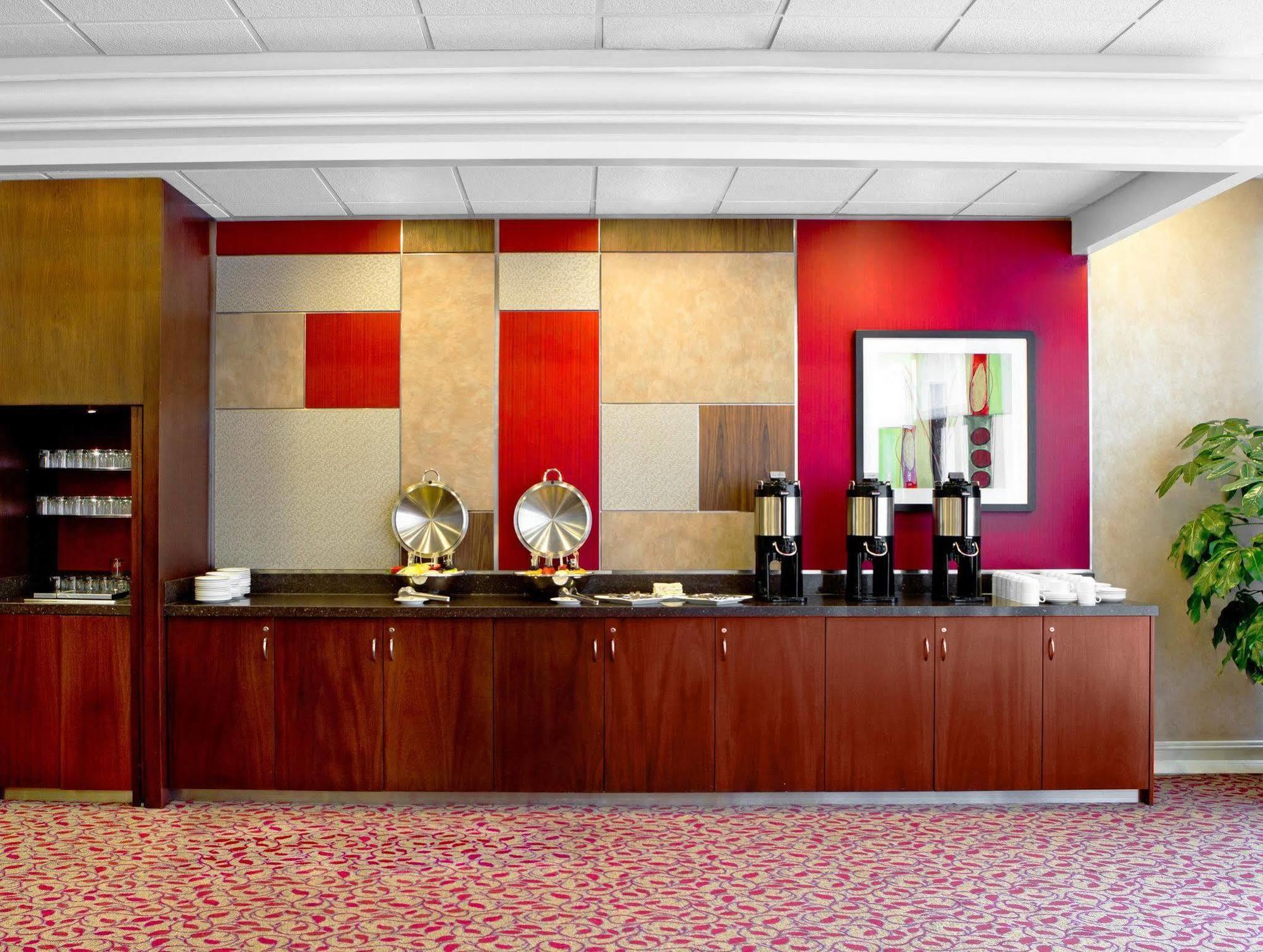Sheraton Reston Extérieur photo