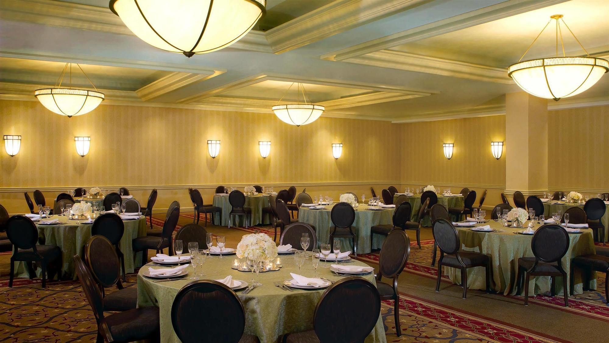 Sheraton Reston Extérieur photo